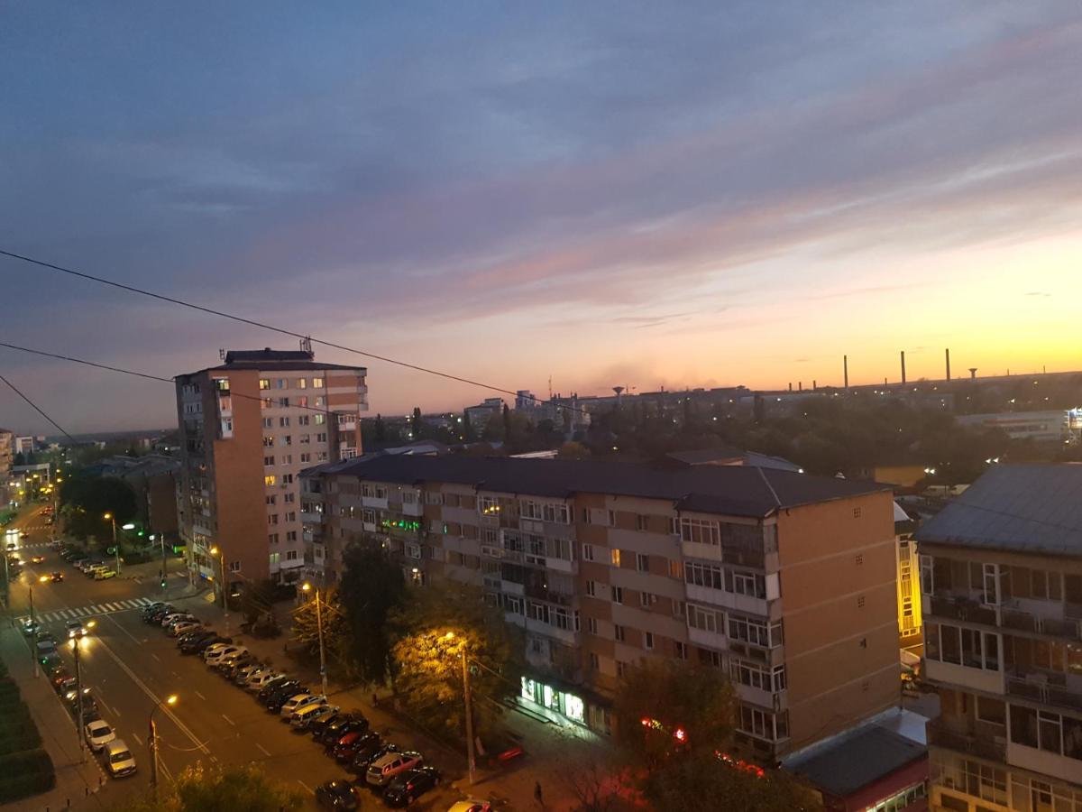 Appartamento Apartament Terra Targoviste Esterno foto